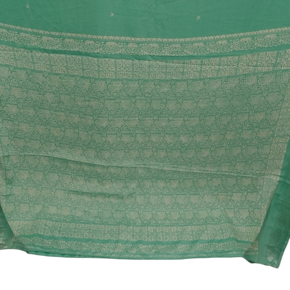 Saree with blouse. - Picture 5 of 6